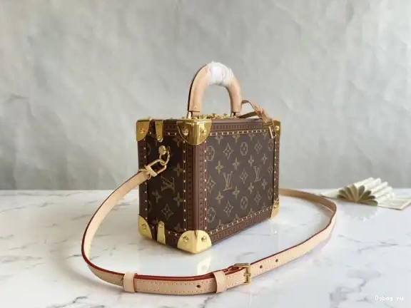 Vuitton Tresor Louis Valisette 0428